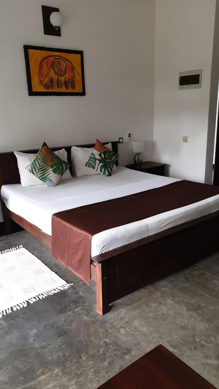 Edelweiss Residence 希克杜沃 外观 照片